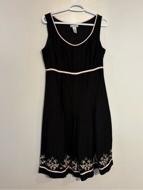 Vintage Alexandra Bartlett linen dress empire waist line fit & flare embroidery